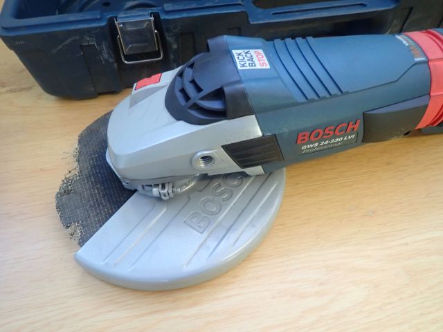 598887-3 Angle grinder BOSCH GWS 24-230 LVI