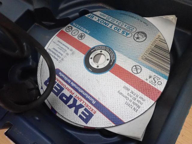 598887-7 Angle grinder BOSCH GWS 24-230 LVI