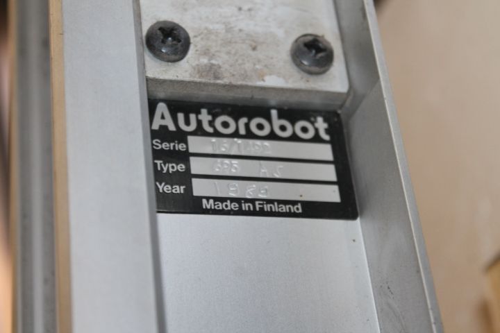 616092-13 Bench Autorobot III with accessories