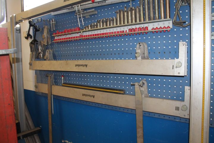 616092-14 Bench Autorobot III with accessories