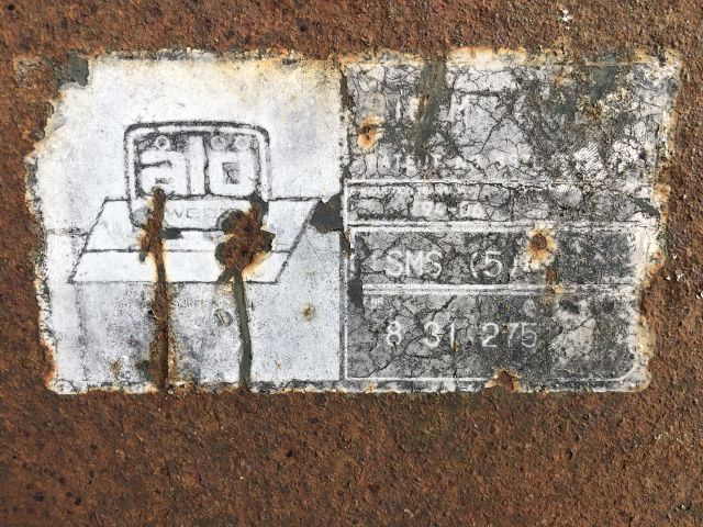 616934-34 Tractor - John Deere 5820 -05