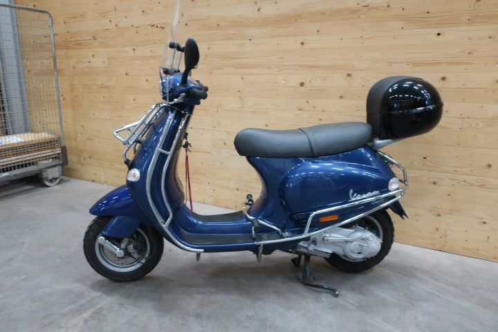 615019-2 Lightweight MC Piaggio ET4 125cc -04
