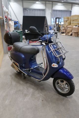615019-4 Lightweight MC Piaggio ET4 125cc -04