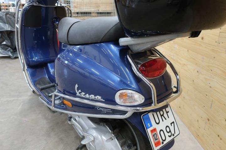 615019-6 Lightweight MC Piaggio ET4 125cc -04