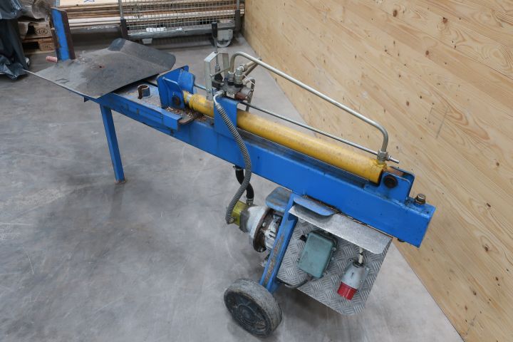 615023-4 Vedklyv Faxe