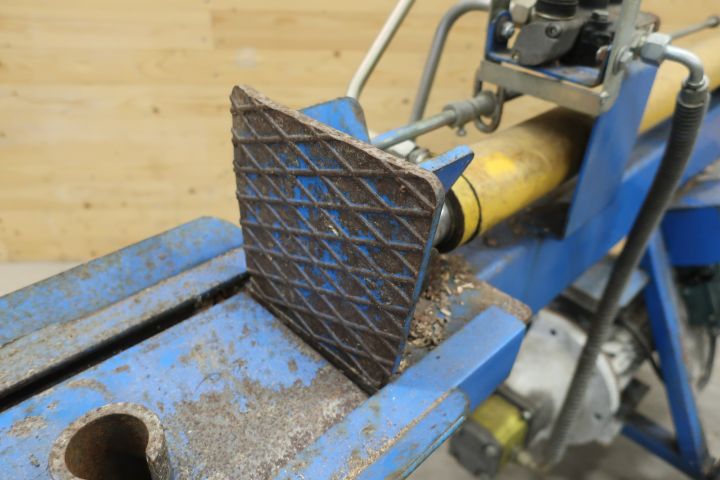 615023-6 Vedklyv Faxe