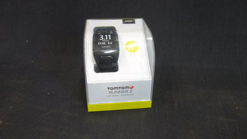 tomtom runner 2 gps watch
