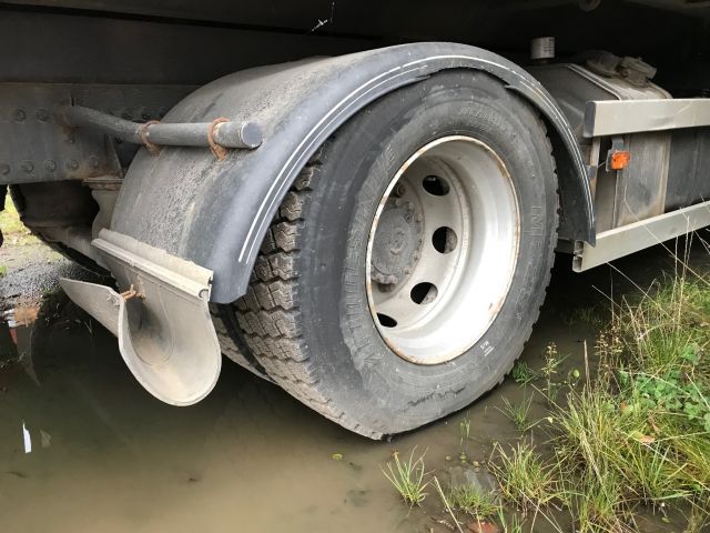 615790-17 Crane truck Volvo FLL 240 (Hiab XS 111 HiDuo) - 2007