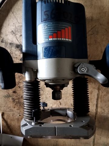 571367-2 Bosch GOF 2000CE Overhead cutter