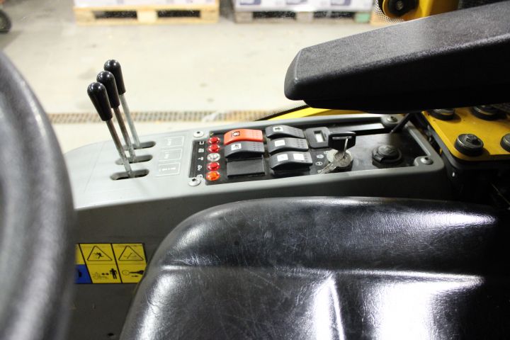 619543-13 Utility carrier Stiga Titan 32H with accessories