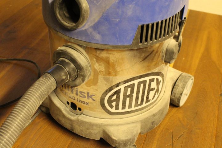 615817-3 Vacuum cleaner Nilfisk Multi 20 inox