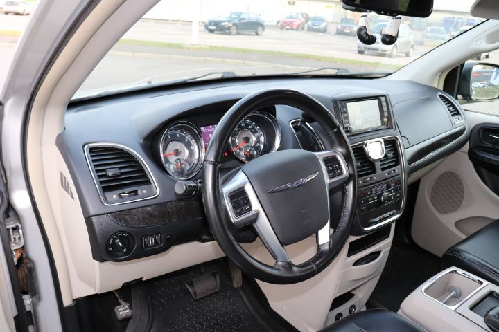 614298-11 Chrysler Grand Voyager 3.6 V6 287hp -11 "7 seater"