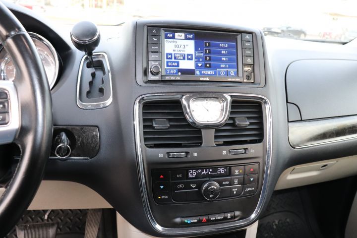 614298-17 Chrysler Grand Voyager 3.6 V6 287hp -11 "7 seater"