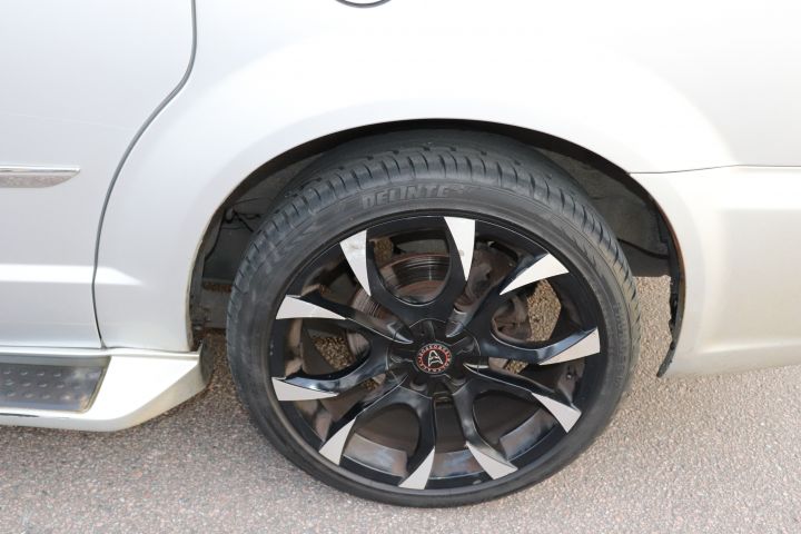 614298-19 Chrysler Grand Voyager 3.6 V6 287hp -11 "7 seater"