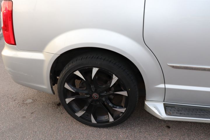 614298-25 Chrysler Grand Voyager 3.6 V6 287hp -11 "7 seater"