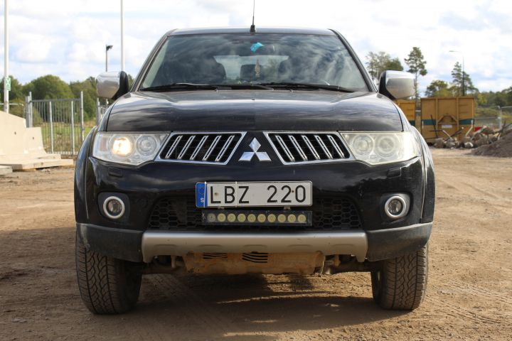 620122-8 Mitsubishi L200 Double Cab 2.5 4x4 Automatic, 178hp, LBZ220 -11