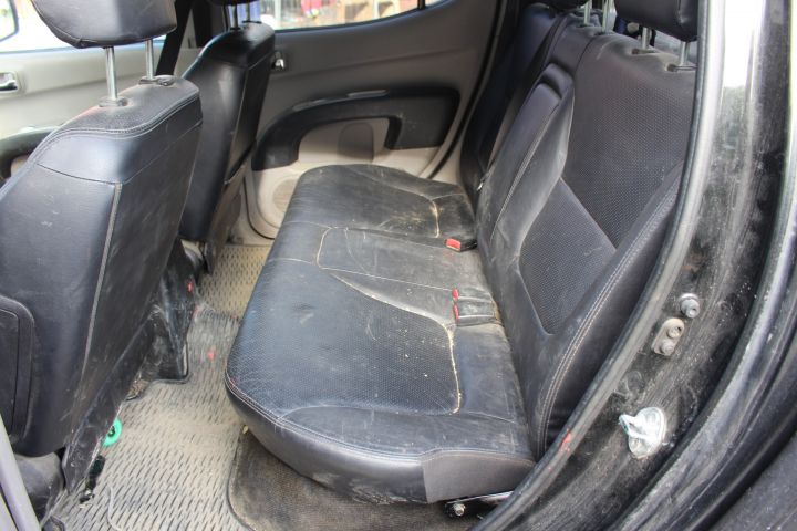 620122-34 Mitsubishi L200 Double Cab 2.5 4x4 Automatic, 178hp, LBZ220 -11