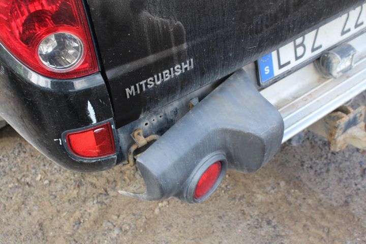 620122-41 Mitsubishi L200 Double Cab 2.5 4x4 Automatic, 178hp, LBZ220 -11