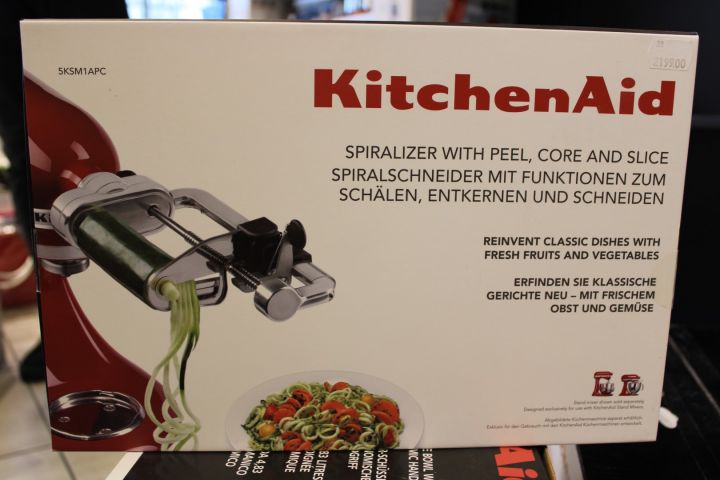 615551-5 Matberedare KitchenAid Artisan Mini 5KSM3311 med diverse extra tillbehör