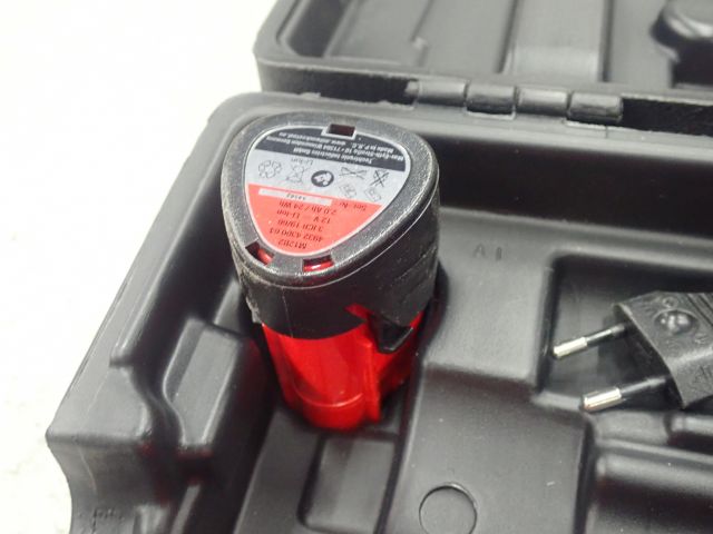 576178-5 Bittaragre MILWAKKE M12BD