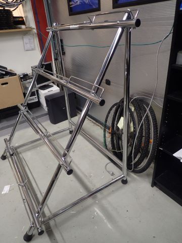 578022-4 2pcs Bicisupport chrome-plated bicycle stand