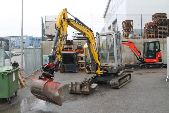 621287-2 Wacker Neuson crawler excavator 38z3 with accessories