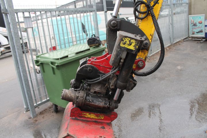 621287-19 Wacker Neuson crawler excavator 38z3 with accessories