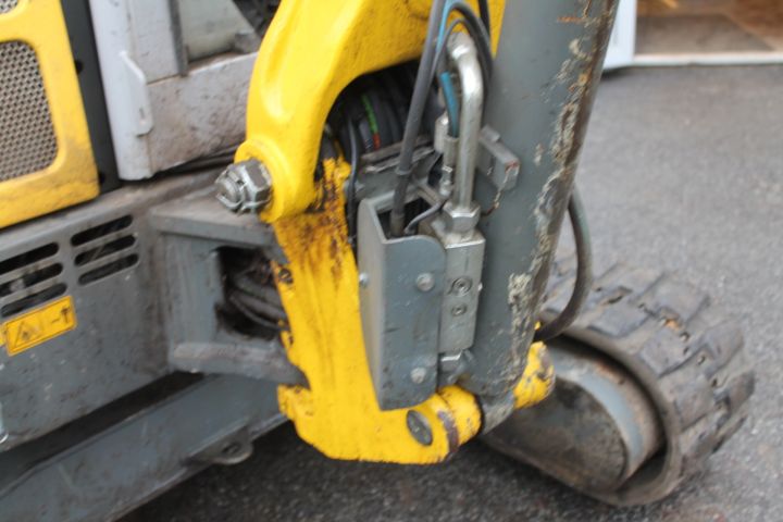 621287-26 Wacker Neuson crawler excavator 38z3 with accessories