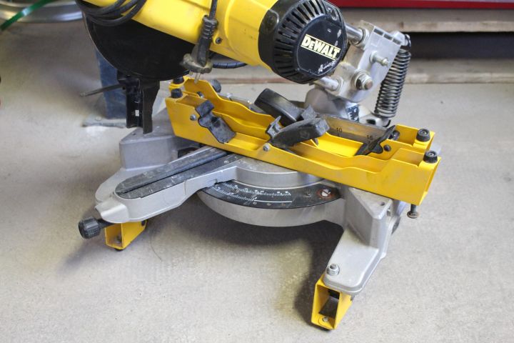 618998-2 Circular Saw Dewalt DW770GP
