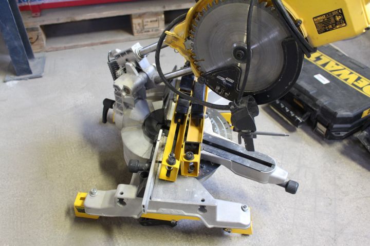 618998-5 Circular Saw Dewalt DW770GP