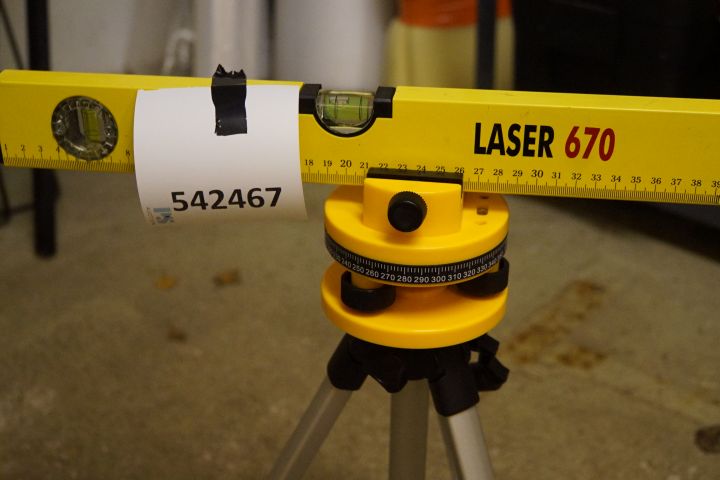 542468-4 Laser water level "400mm"