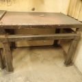 599067-2 Workbench, Extraction and painting