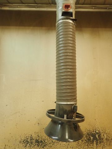 599067-5 Workbench, Extraction and painting