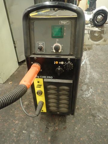 599106-3 Migsvets ESAB MIG C280 PRO