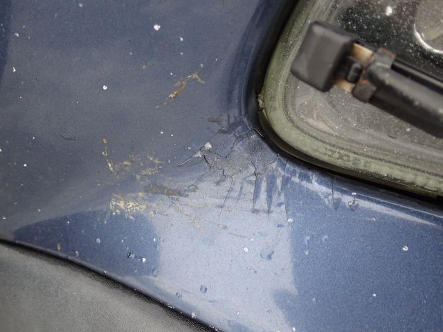 519769-24 Volvo R S60 -00. Reg No: SEA585. Visited until New Year.