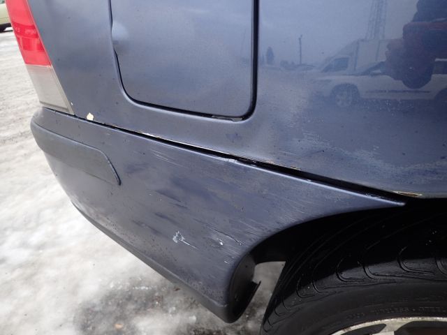 519769-48 Volvo R S60 -00. Reg No: SEA585. Visited until New Year.