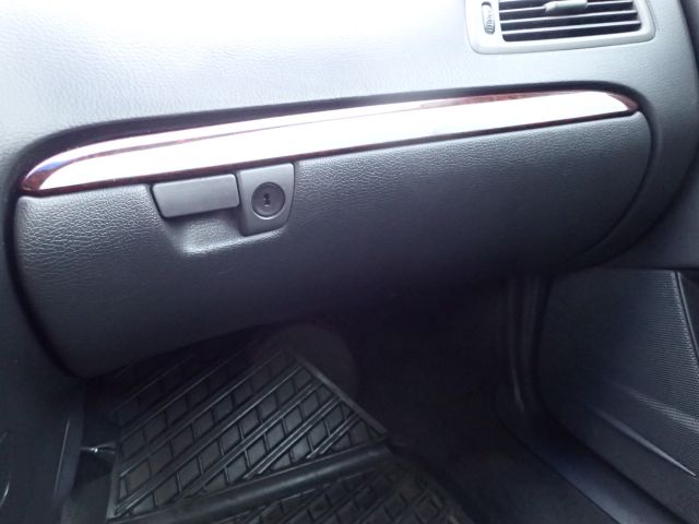 519769-85 Volvo R S60 -00. Reg No: SEA585. Visited until New Year.