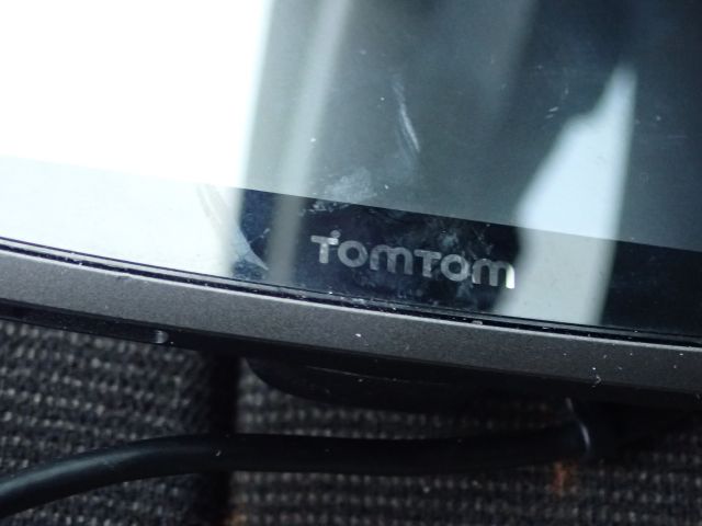 519769-98 Volvo R S60 -00. Reg No: SEA585. Visited until New Year.