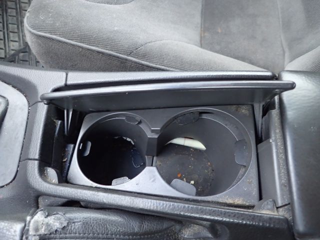 519769-105 Volvo R S60 -00. Reg No: SEA585. Visited until New Year.