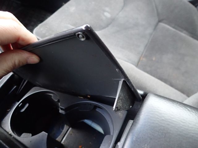 519769-106 Volvo R S60 -00. Reg No: SEA585. Visited until New Year.