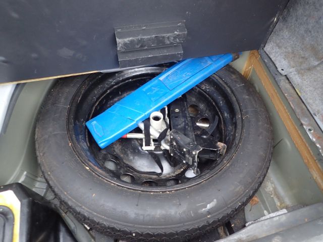 519769-118 Volvo R S60 -00. Reg No: SEA585. Visited until New Year.