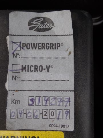 519769-128 Volvo R S60 -00. Reg No: SEA585. Visited until New Year.