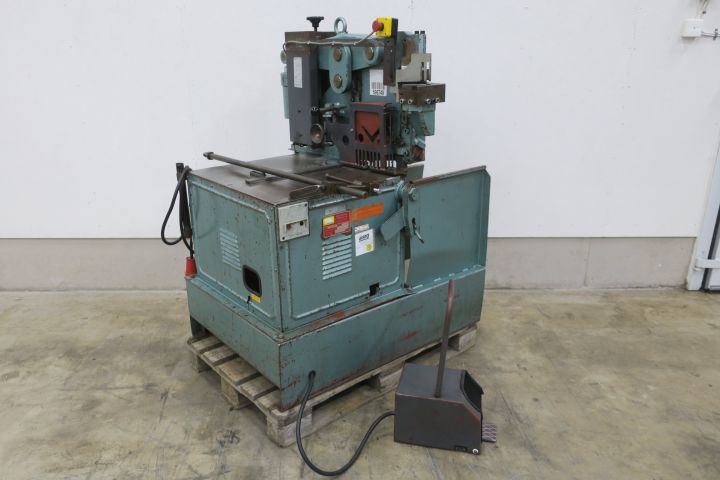 596749-1 Universalsax Br. wikström BW 300