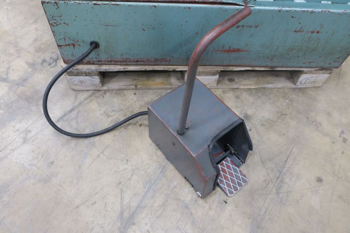 596749-8 Universalsax Br. wikström BW 300