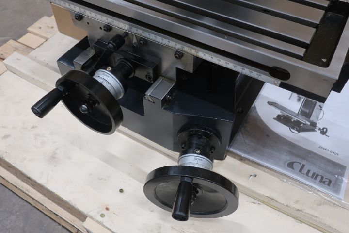 622234-7 Drilling and milling machine Luna MDM 250