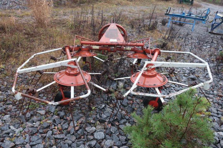 580935-3 Tedder, Kuhn GF 452 p