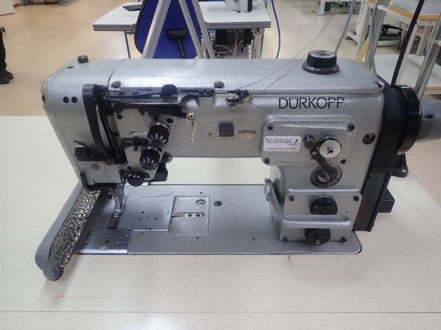 599171-2 Sewing machine DURKOPP