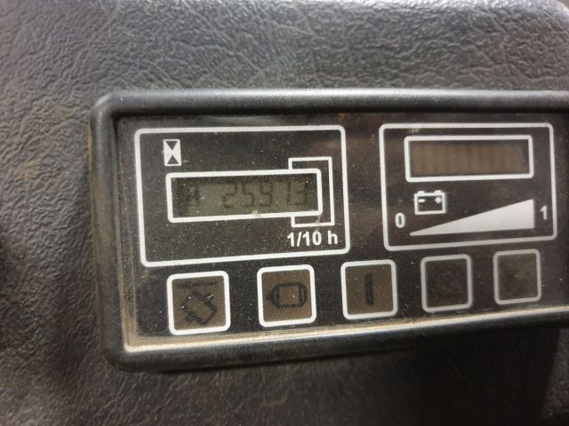 600077-8 Abeko Staplare
