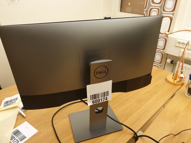 600174-2 Dell Computer Screen