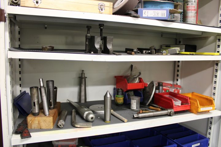 609008-12 Lathe Harrison 600 with accessories